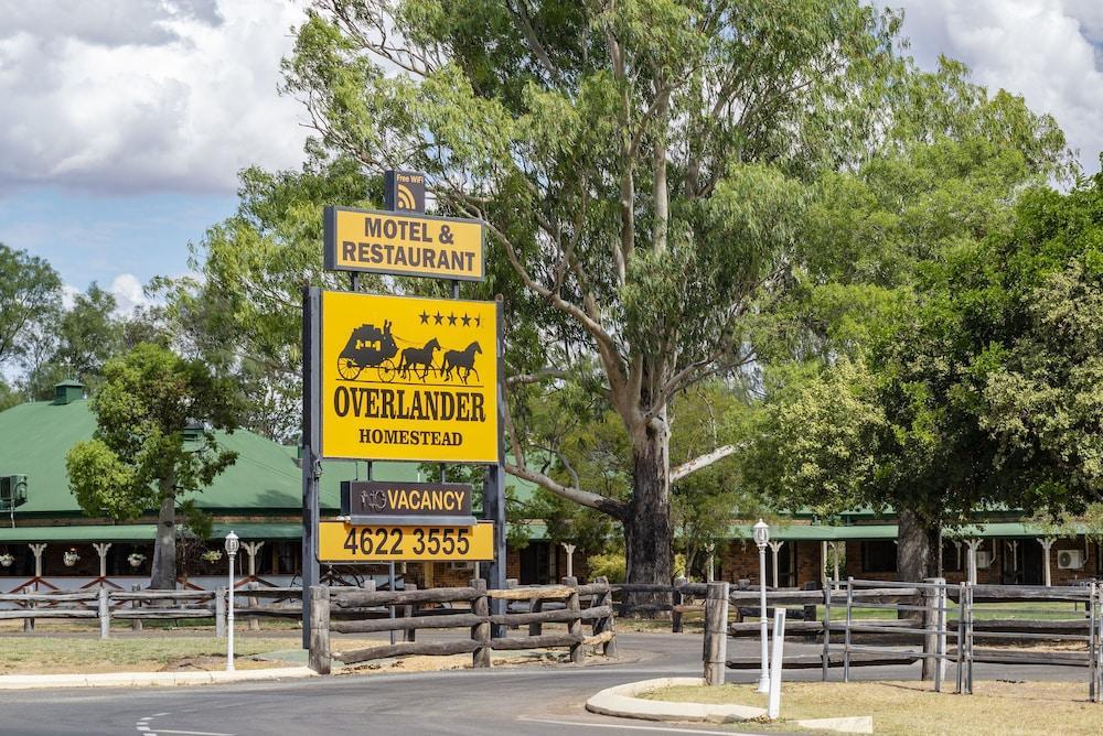 Overlander Homestead Motel Roma Exterior photo